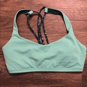Lululemon bra